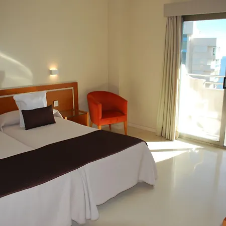 Santamarta 4* קויירה