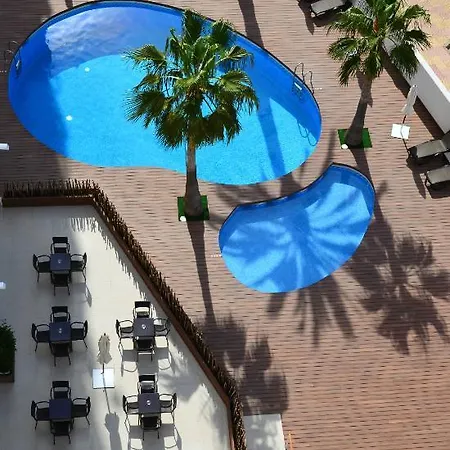 Santamarta Hotell 4*